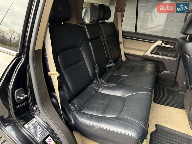 Внедорожник / Кроссовер Toyota Land Cruiser 2010 в Киеве