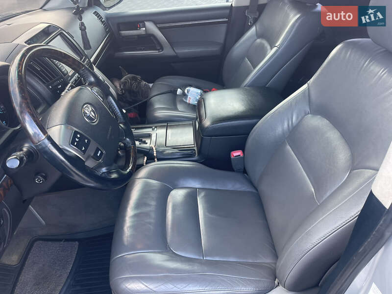 Позашляховик / Кросовер Toyota Land Cruiser 2008 в Полтаві