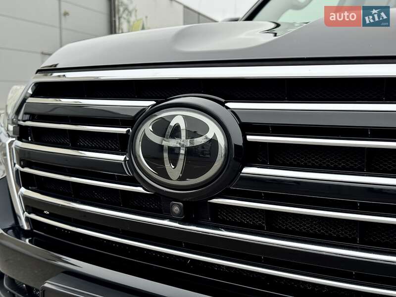 Позашляховик / Кросовер Toyota Land Cruiser 2018 в Києві