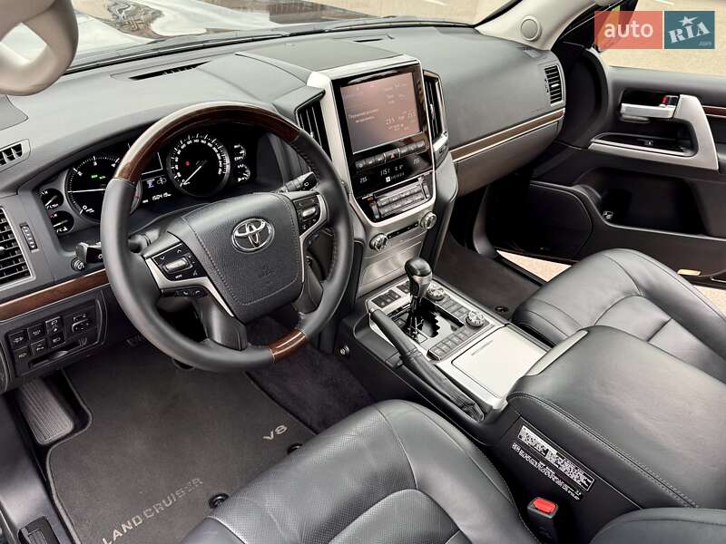Позашляховик / Кросовер Toyota Land Cruiser 2018 в Києві