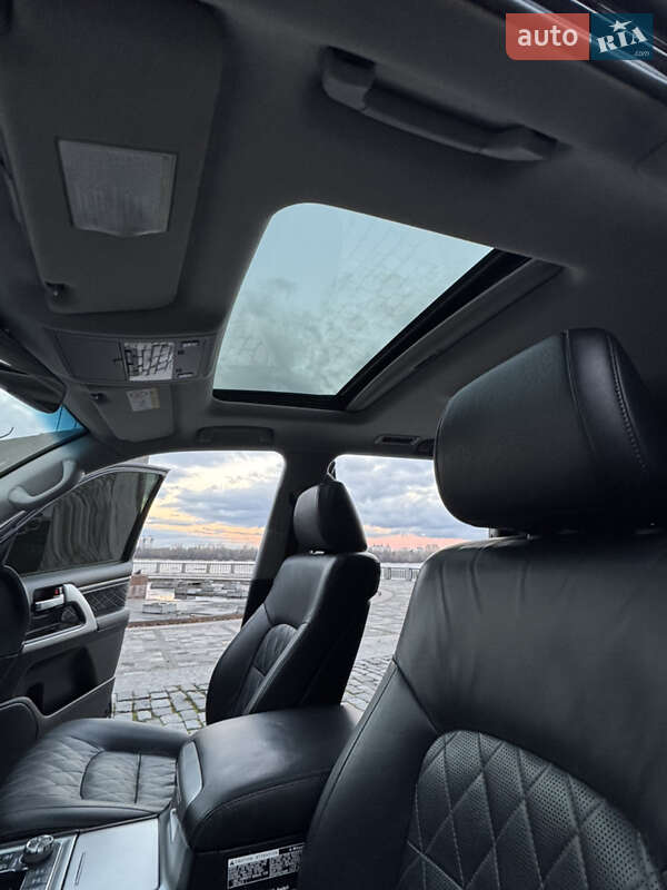 Внедорожник / Кроссовер Toyota Land Cruiser 2018 в Киеве фото 37 Внедорожник / Кроссовер Toyota Land Cruiser 2018 в Киеве