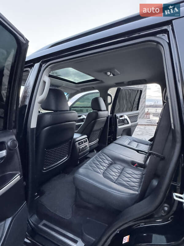 Внедорожник / Кроссовер Toyota Land Cruiser 2018 в Киеве фото 112 Внедорожник / Кроссовер Toyota Land Cruiser 2018 в Киеве