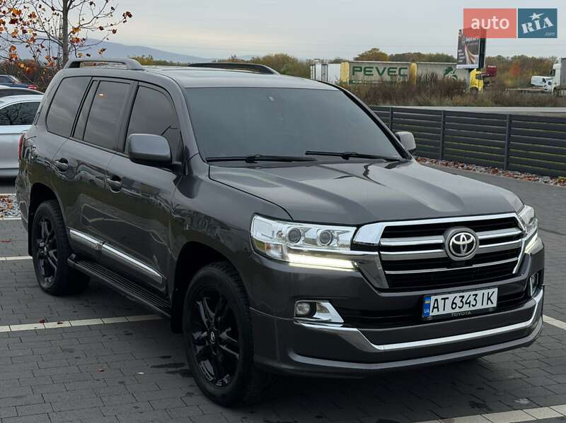 Позашляховик / Кросовер Toyota Land Cruiser 2010 в Мукачевому фото 12 Позашляховик / Кросовер Toyota Land Cruiser 2010 в Мукачевому