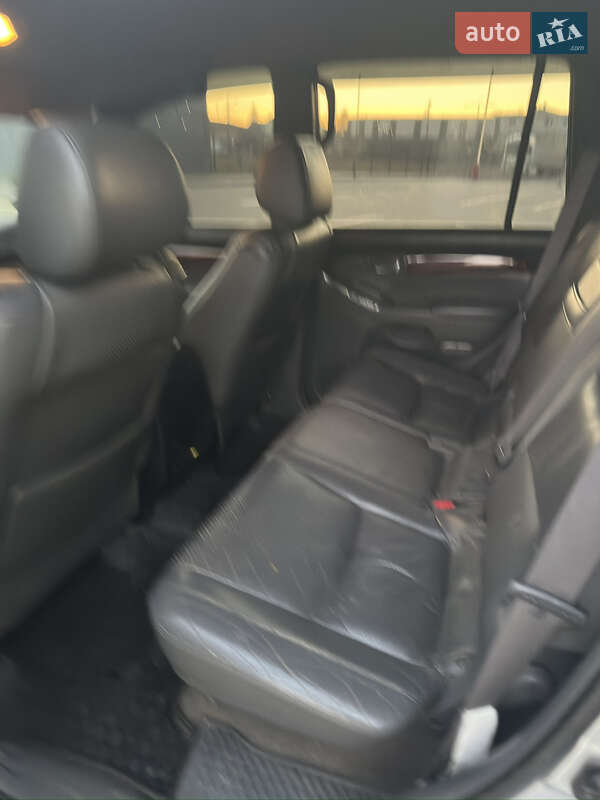 Внедорожник / Кроссовер Toyota Land Cruiser 2007 в Ивано-Франковске фото 27 Внедорожник / Кроссовер Toyota Land Cruiser 2007 в Ивано-Франковске