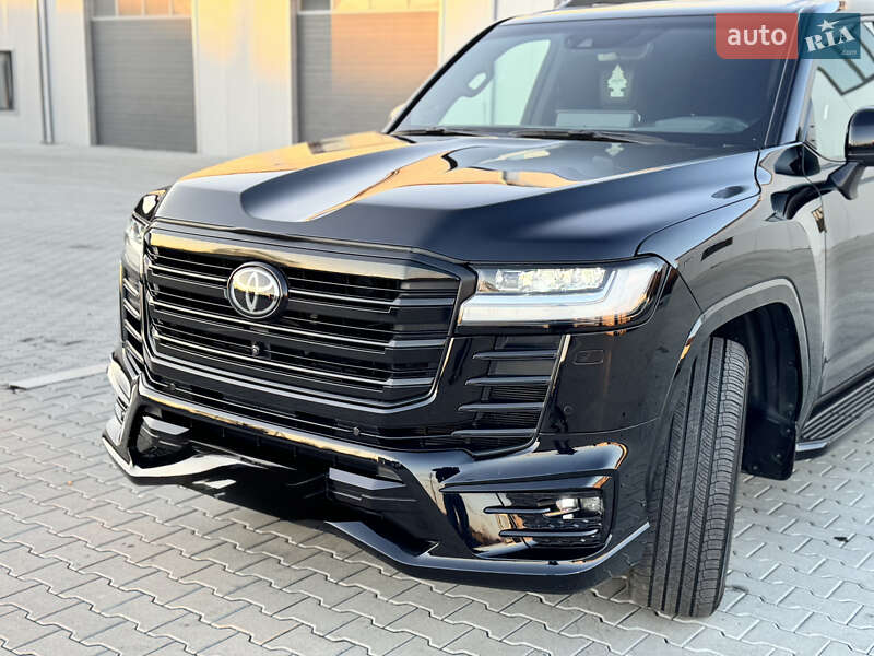 Внедорожник / Кроссовер Toyota Land Cruiser 2021 в Мукачево