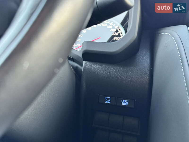 Внедорожник / Кроссовер Toyota Land Cruiser 2021 в Мукачево