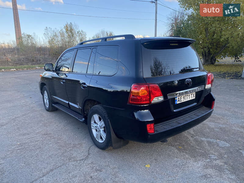 Внедорожник / Кроссовер Toyota Land Cruiser 2013 в Новоукраинке фото 8 Внедорожник / Кроссовер Toyota Land Cruiser 2013 в Новоукраинке