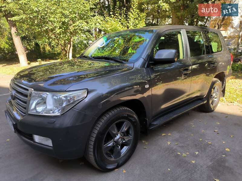 Внедорожник / Кроссовер Toyota Land Cruiser 2008 в Киеве