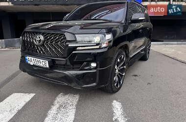 Внедорожник / Кроссовер Toyota Land Cruiser 2020 в Киеве
