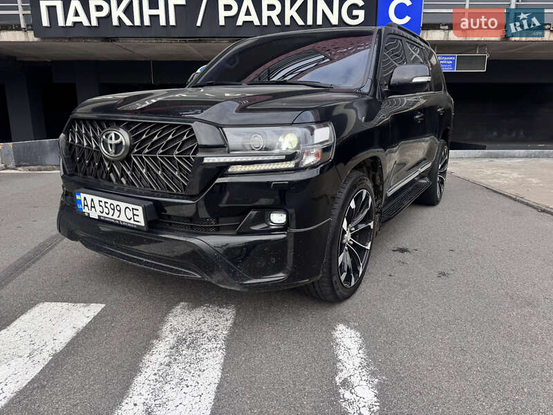 Toyota Land Cruiser 2020