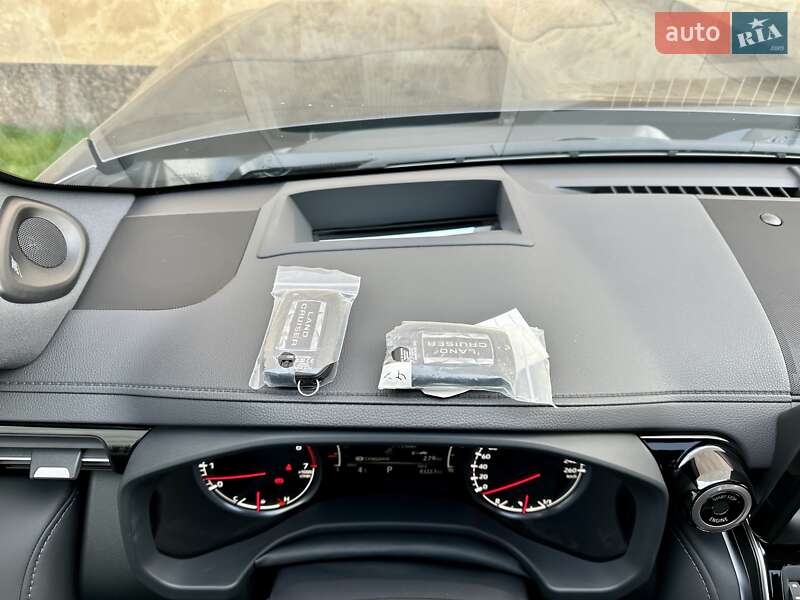 Внедорожник / Кроссовер Toyota Land Cruiser 2021 в Киеве