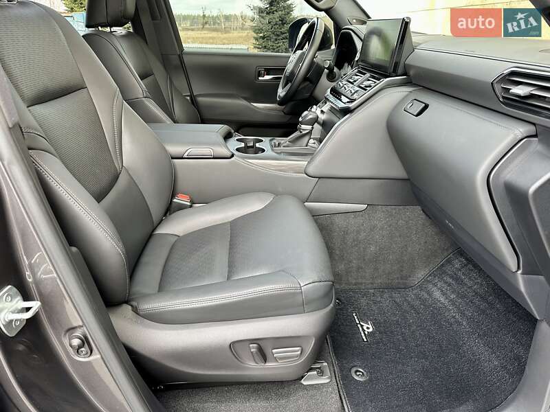 Внедорожник / Кроссовер Toyota Land Cruiser 2021 в Киеве