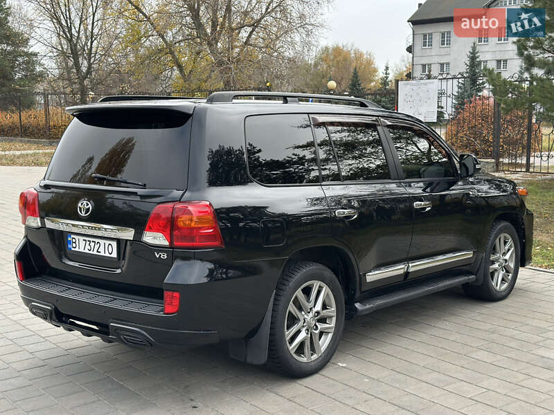 Внедорожник / Кроссовер Toyota Land Cruiser 2012 в Кременчуге