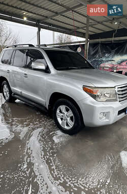 Внедорожник / Кроссовер Toyota Land Cruiser 2012 в Чорткове