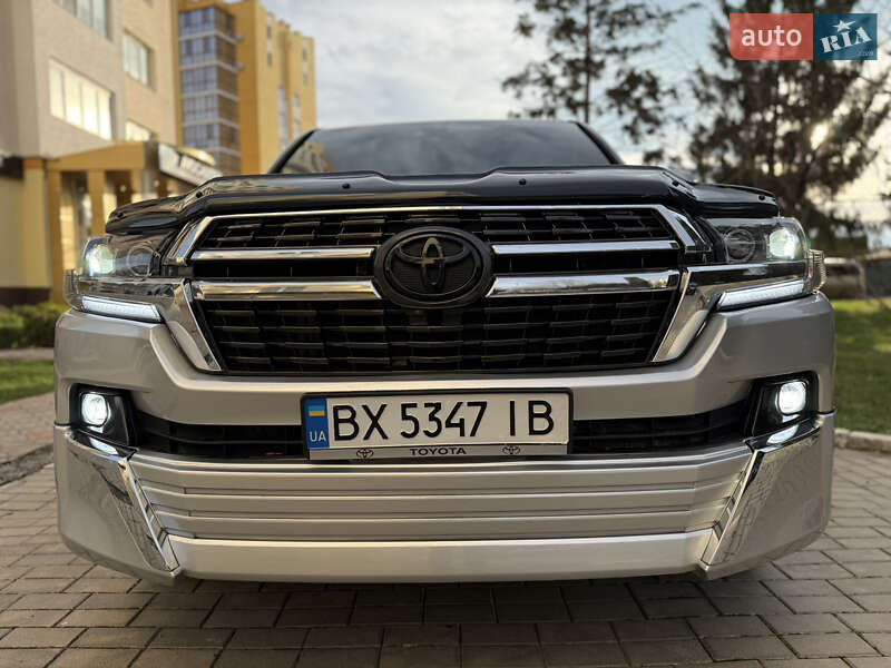 Внедорожник / Кроссовер Toyota Land Cruiser 2008 в Каменец-Подольском