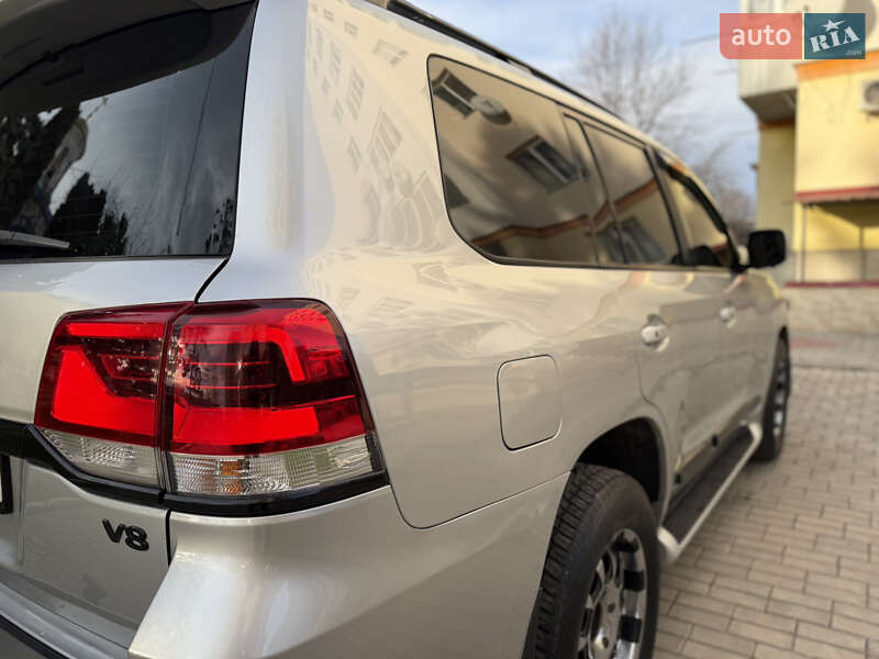 Внедорожник / Кроссовер Toyota Land Cruiser 2008 в Каменец-Подольском