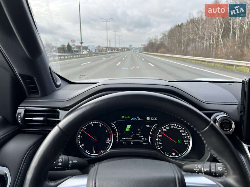 Внедорожник / Кроссовер Toyota Land Cruiser 2022 в Киеве