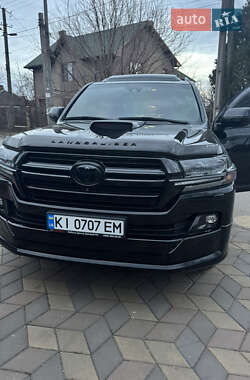 Внедорожник / Кроссовер Toyota Land Cruiser 2019 в Кривом Роге