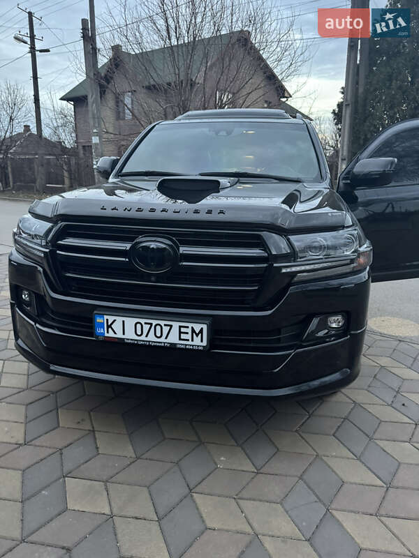 Внедорожник / Кроссовер Toyota Land Cruiser 2019 в Кривом Роге