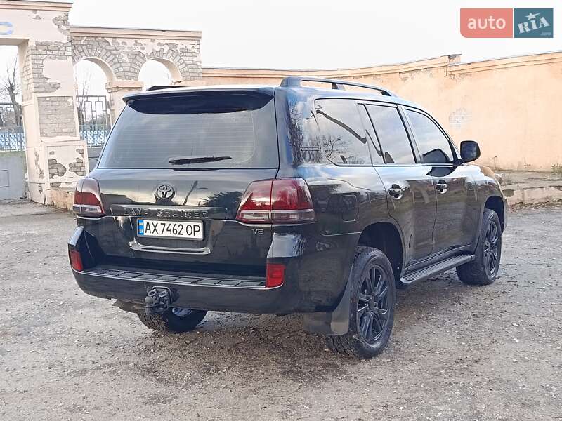 Позашляховик / Кросовер Toyota Land Cruiser 2009 в Первомайську фото 8 Позашляховик / Кросовер Toyota Land Cruiser 2009 в Первомайську