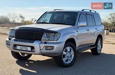 Внедорожник / Кроссовер Toyota Land Cruiser 2002 в Одессе