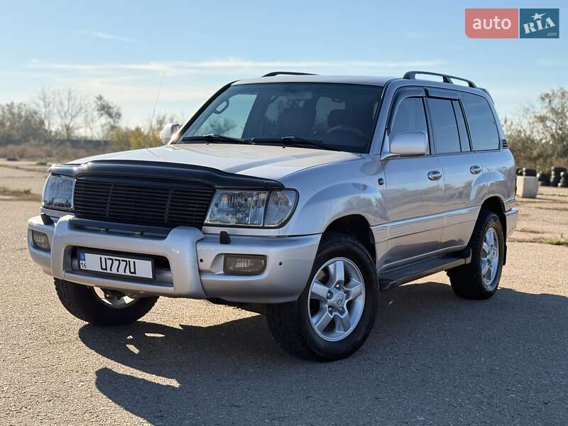 Toyota Land Cruiser 2002 Toyota Land Cruiser 2002