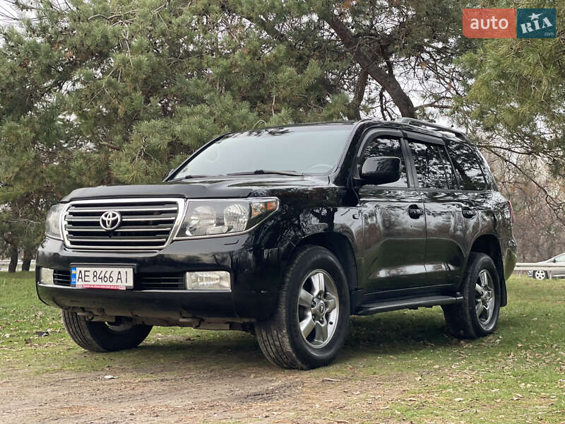 Внедорожник / Кроссовер Toyota Land Cruiser 2007 в Днепре