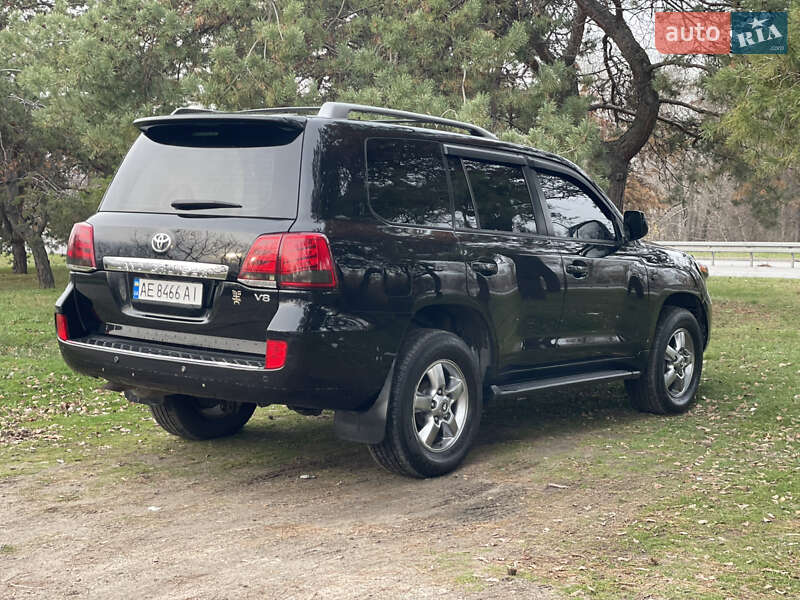 Внедорожник / Кроссовер Toyota Land Cruiser 2007 в Днепре