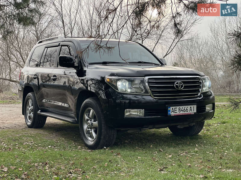 Внедорожник / Кроссовер Toyota Land Cruiser 2007 в Днепре