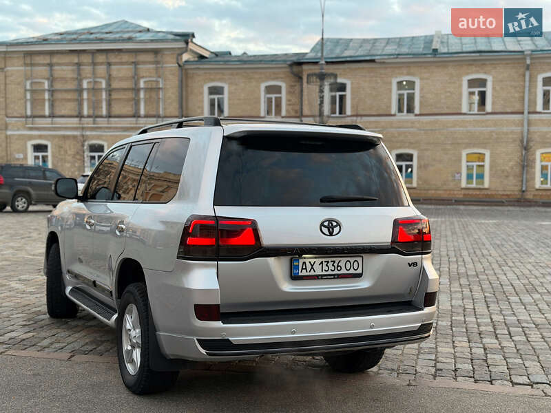 Внедорожник / Кроссовер Toyota Land Cruiser 2008 в Харькове