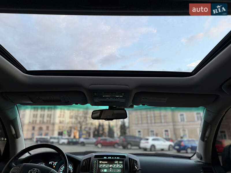Внедорожник / Кроссовер Toyota Land Cruiser 2008 в Харькове