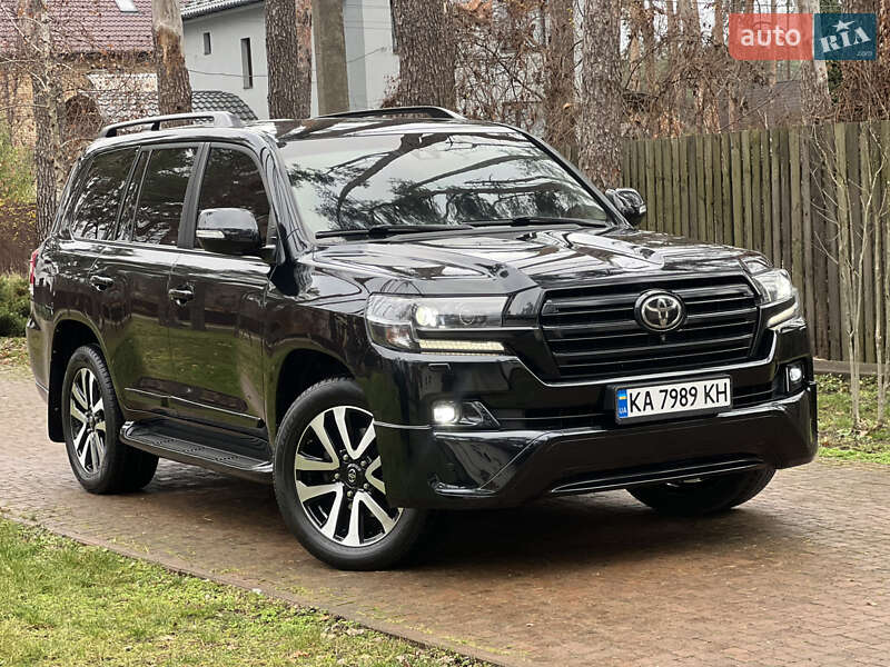 Внедорожник / Кроссовер Toyota Land Cruiser 2015 в Киеве