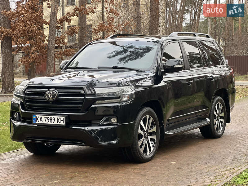 Внедорожник / Кроссовер Toyota Land Cruiser 2015 в Киеве
