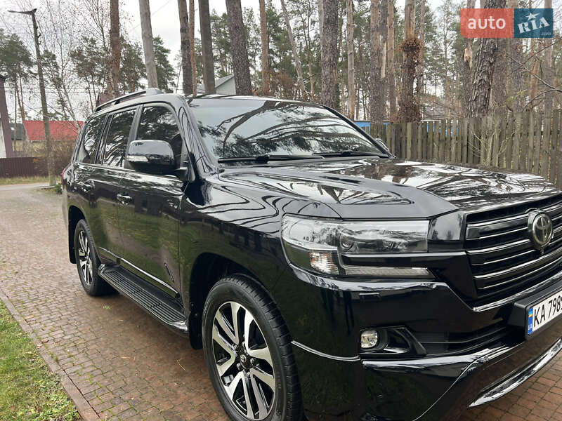 Внедорожник / Кроссовер Toyota Land Cruiser 2015 в Киеве