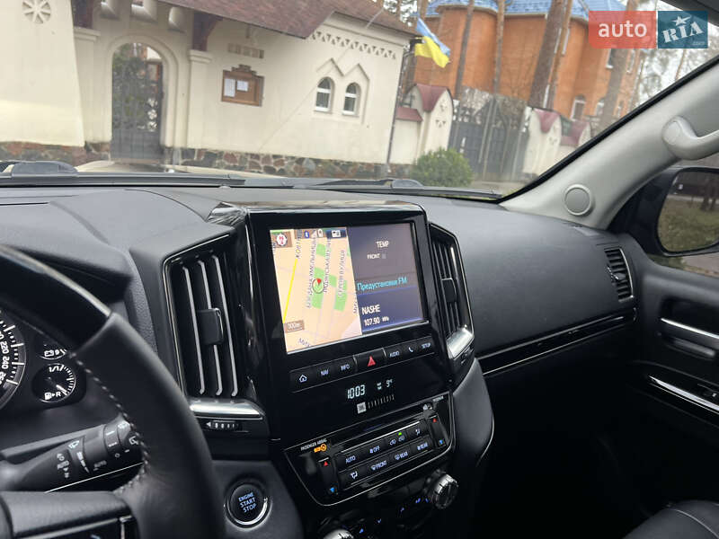 Внедорожник / Кроссовер Toyota Land Cruiser 2015 в Киеве