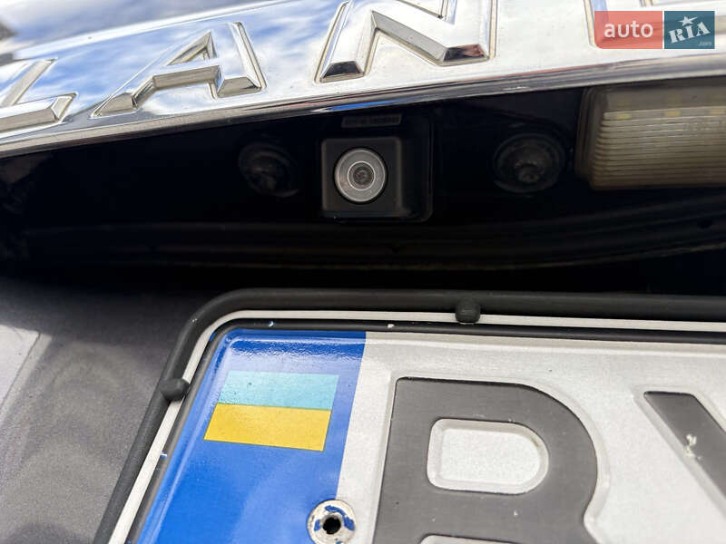 Внедорожник / Кроссовер Toyota Land Cruiser 2012 в Каменец-Подольском