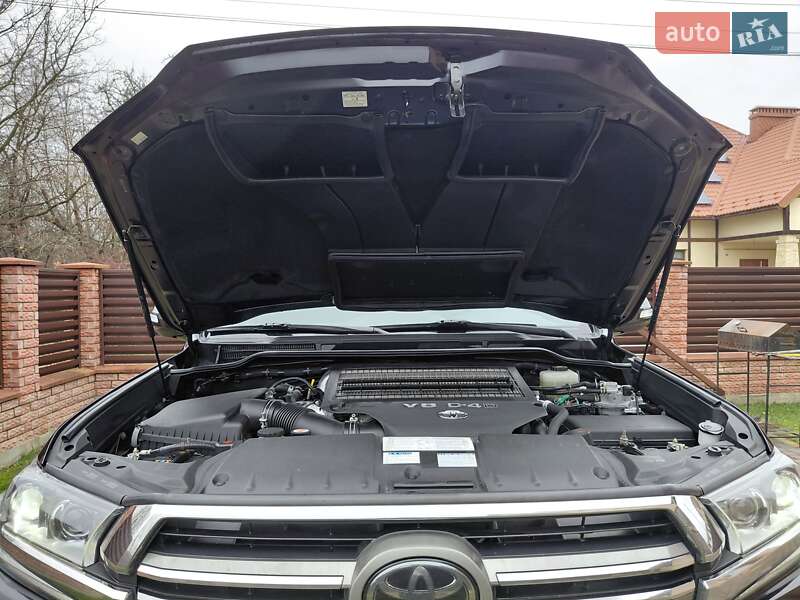 Внедорожник / Кроссовер Toyota Land Cruiser 2020 в Ивано-Франковске фото 15 Внедорожник / Кроссовер Toyota Land Cruiser 2020 в Ивано-Франковске