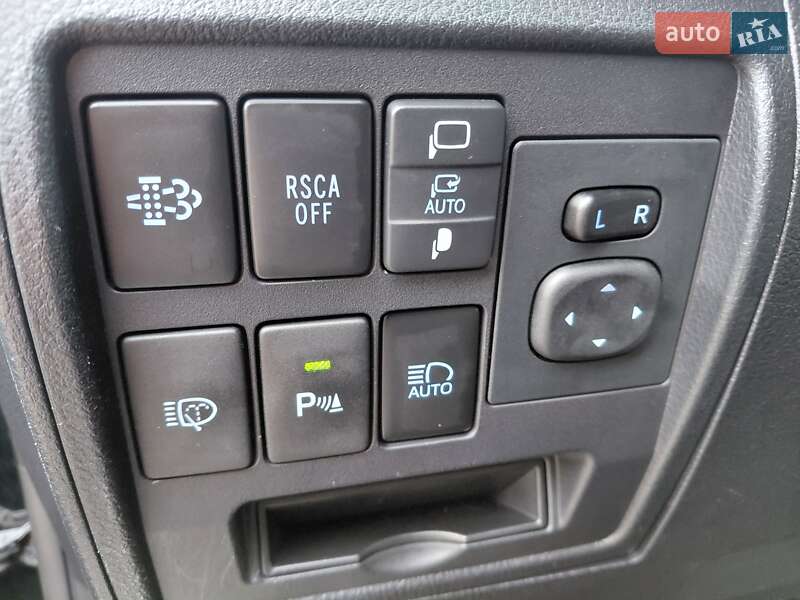 Внедорожник / Кроссовер Toyota Land Cruiser 2020 в Ивано-Франковске фото 86 Внедорожник / Кроссовер Toyota Land Cruiser 2020 в Ивано-Франковске