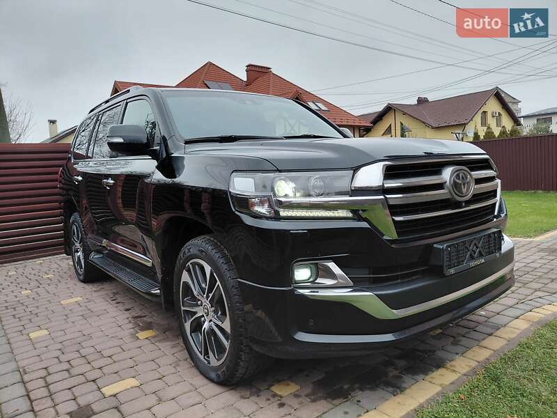 Toyota Land Cruiser 2020