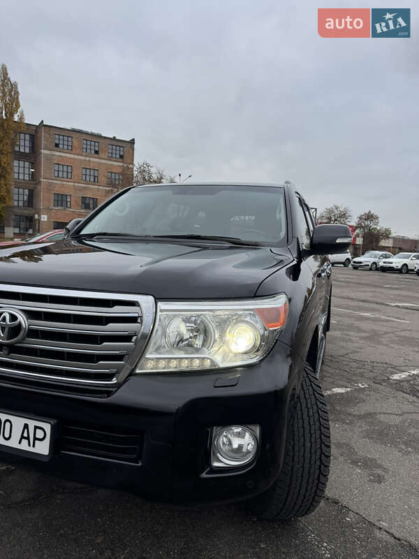 Внедорожник / Кроссовер Toyota Land Cruiser 2014 в Киеве