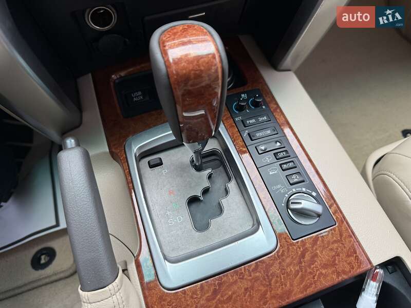 Внедорожник / Кроссовер Toyota Land Cruiser 2013 в Киеве фото 25 Внедорожник / Кроссовер Toyota Land Cruiser 2013 в Киеве
