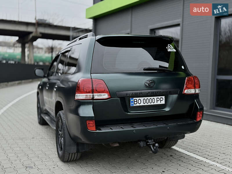 Внедорожник / Кроссовер Toyota Land Cruiser 2008 в Тернополе