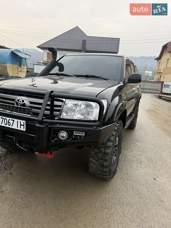 Внедорожник / Кроссовер Toyota Land Cruiser 2007 в Тячеве