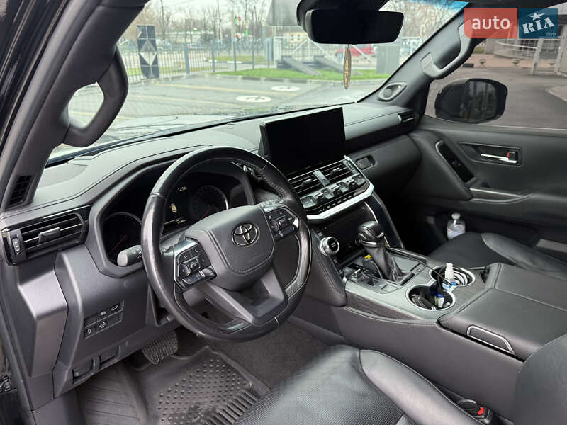 Внедорожник / Кроссовер Toyota Land Cruiser 2021 в Харькове