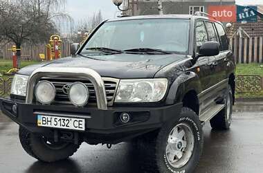 Внедорожник / Кроссовер Toyota Land Cruiser 1998 в Тячеве