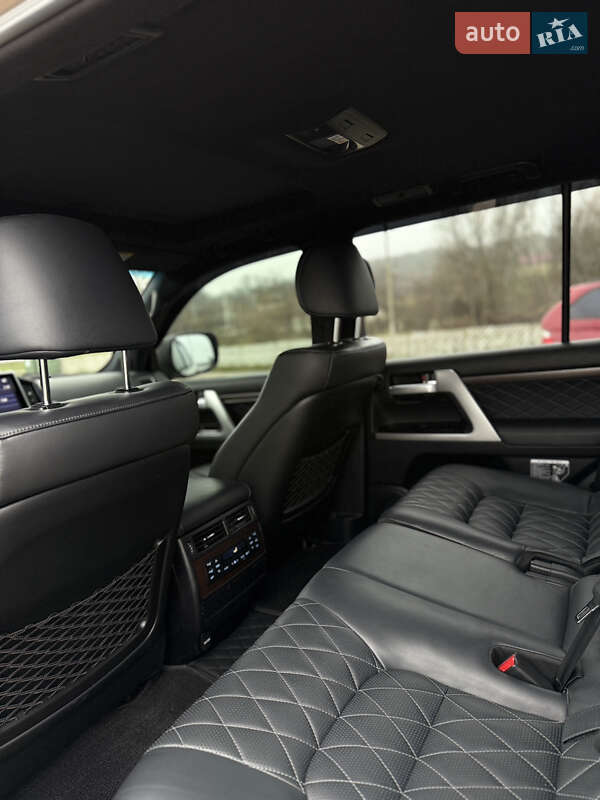 Внедорожник / Кроссовер Toyota Land Cruiser 2018 в Балте фото 8 Внедорожник / Кроссовер Toyota Land Cruiser 2018 в Балте