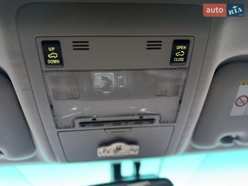 Внедорожник / Кроссовер Toyota Land Cruiser 2011 в Борисполе