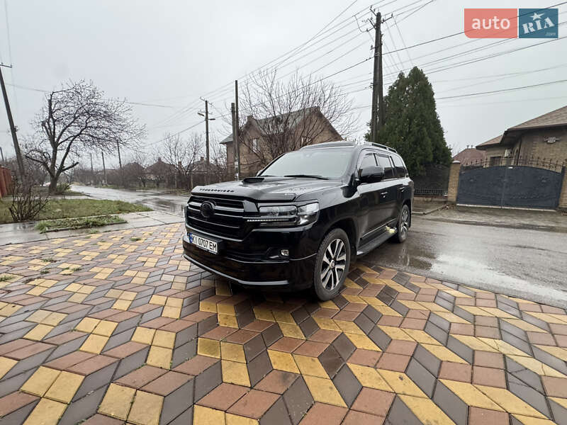 Внедорожник / Кроссовер Toyota Land Cruiser 2019 в Кривом Роге фото 11 Внедорожник / Кроссовер Toyota Land Cruiser 2019 в Кривом Роге