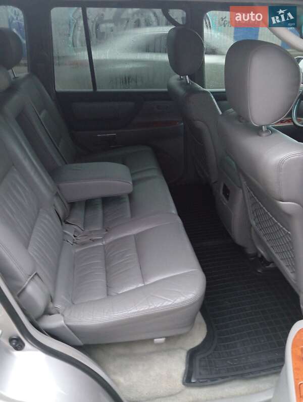 Внедорожник / Кроссовер Toyota Land Cruiser 2003 в Днепре фото 10 Внедорожник / Кроссовер Toyota Land Cruiser 2003 в Днепре
