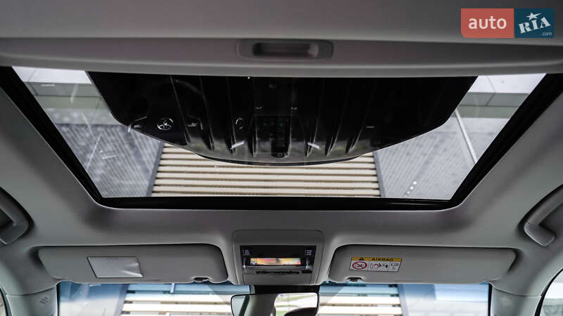 Внедорожник / Кроссовер Toyota Land Cruiser 2016 в Львове фото 39 Внедорожник / Кроссовер Toyota Land Cruiser 2016 в Львове